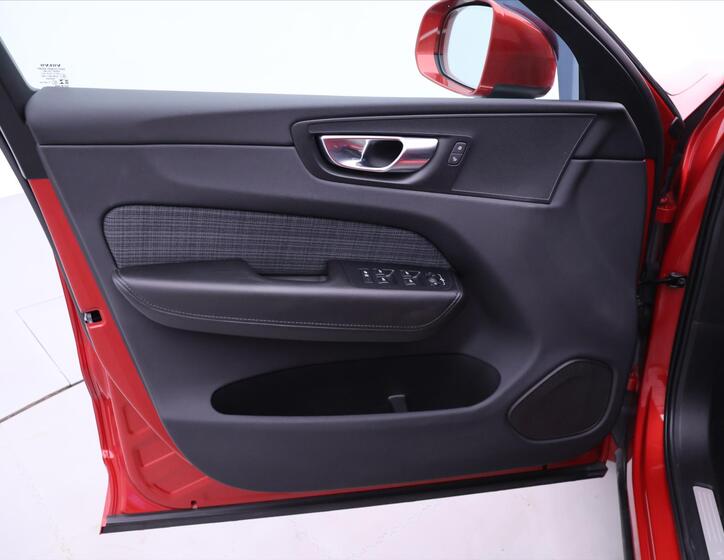 Volvo XC60 12