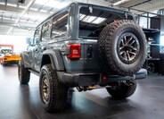 Jeep Wrangler 3