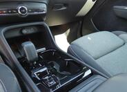 Volvo XC40 6