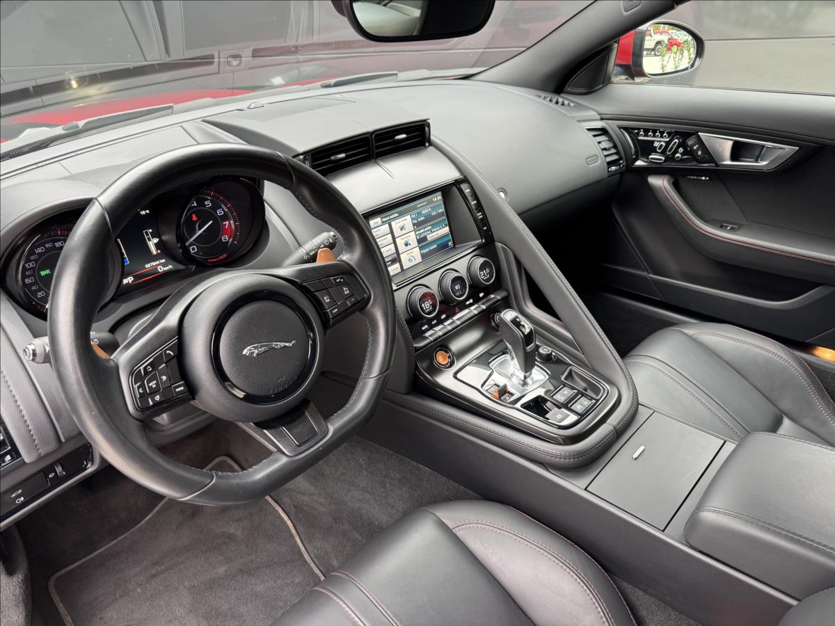 Jaguar F-Type