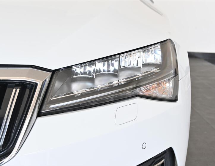 Škoda Superb 31