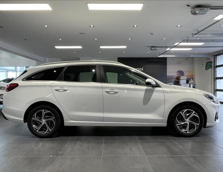 Hyundai i30 5