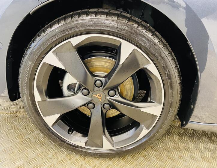 Cupra Leon 26
