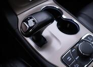 Jeep Grand Cherokee 30