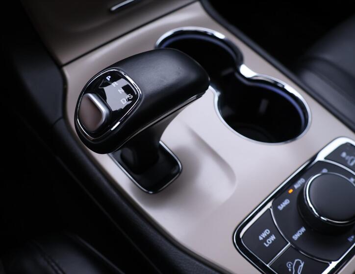 Jeep Grand Cherokee 30