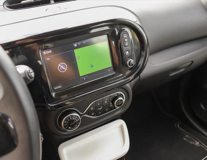 Renault Twingo 24