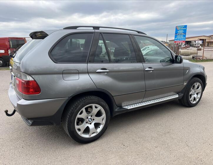 BMW X5 5