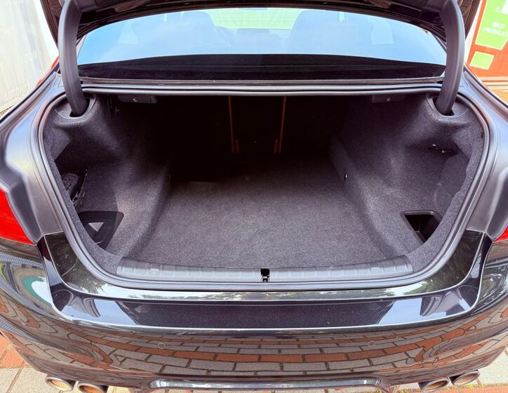 BMW M5 10