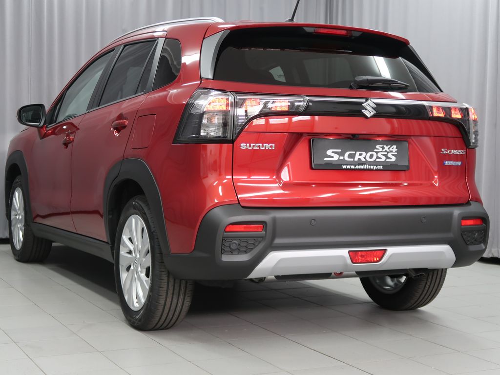 Suzuki S-Cross