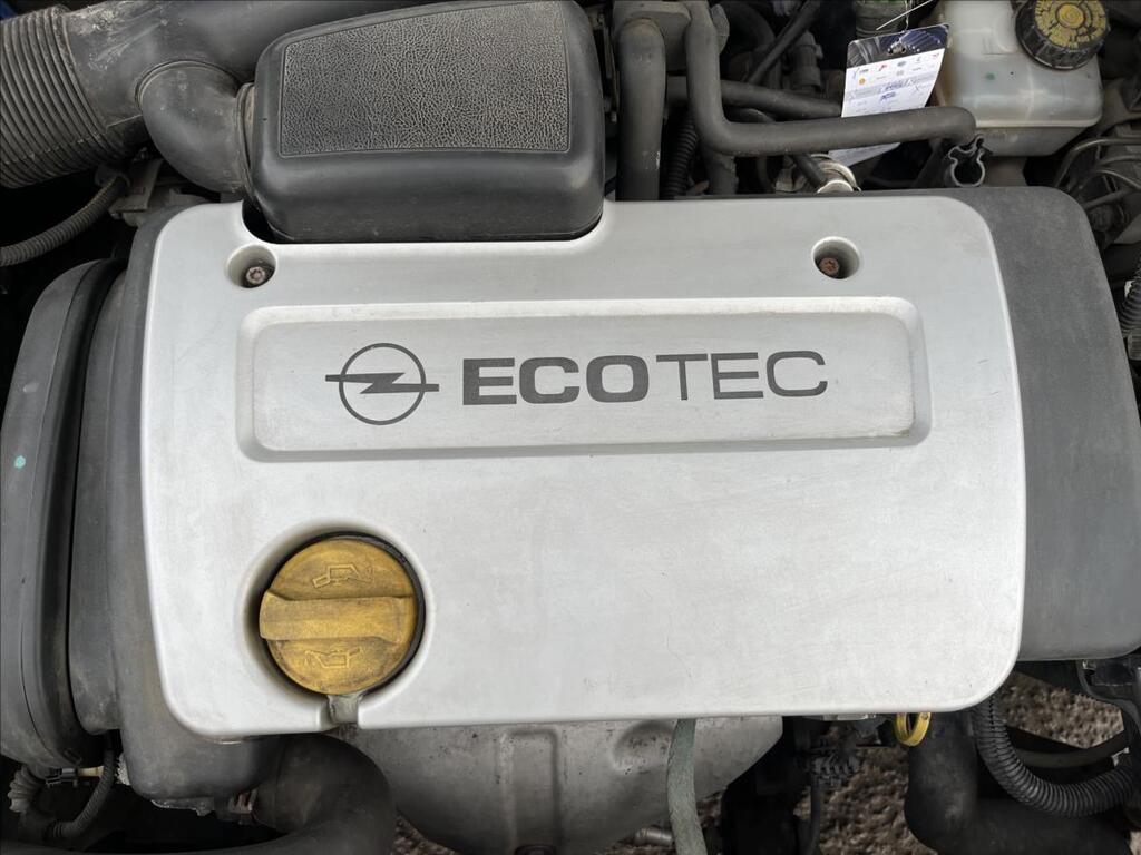 Opel Astra 24
