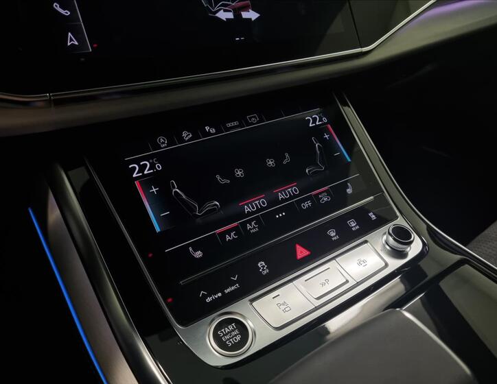 Audi Q7 41