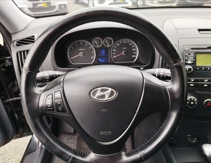 Hyundai i30 14