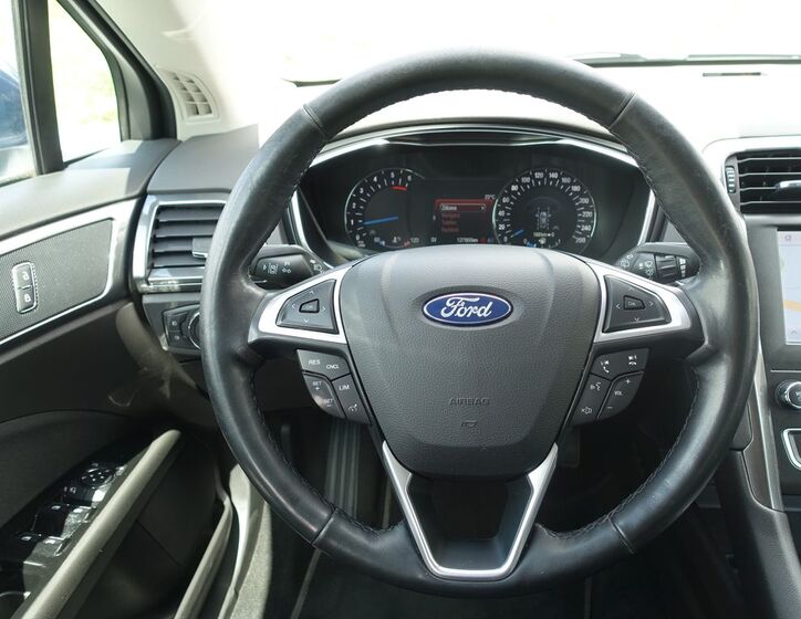 Ford Mondeo 9