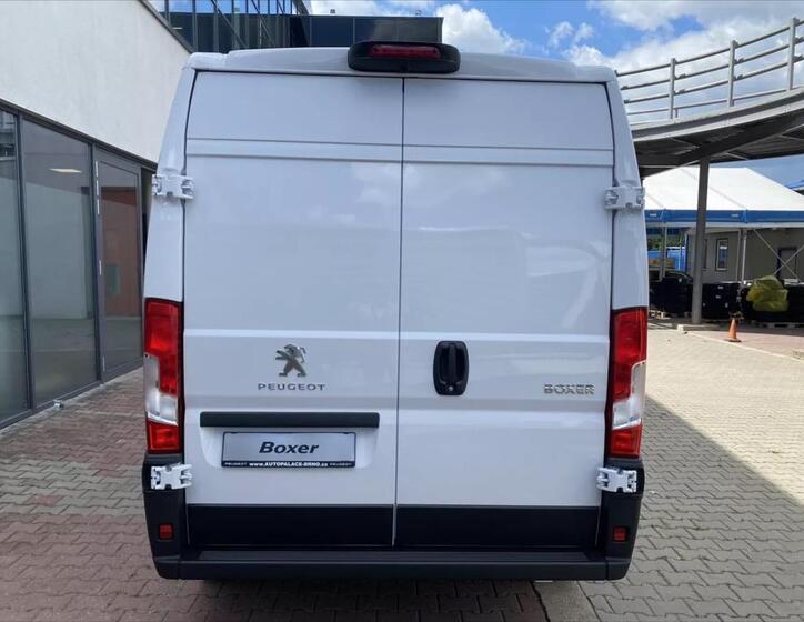 Peugeot Boxer 4