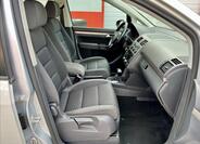 Volkswagen Touran 20