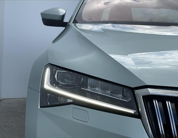 Škoda Superb 22