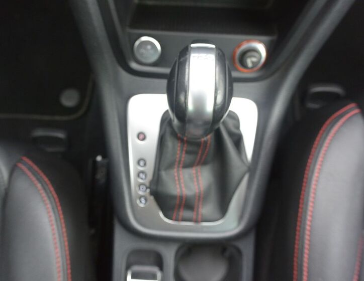 Seat Alhambra 24