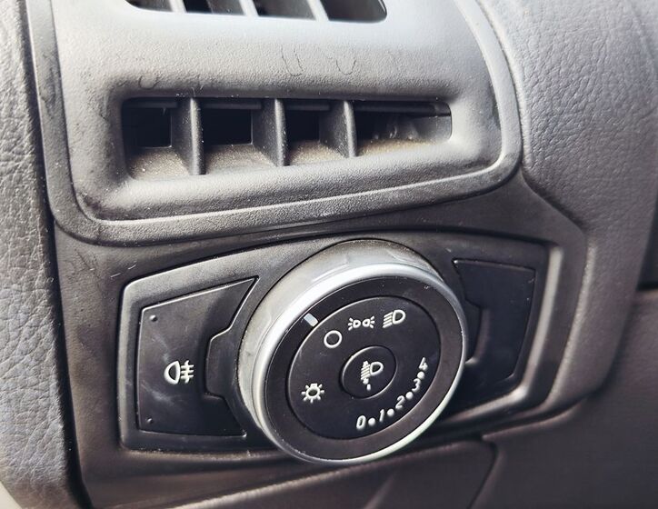 Ford Focus 23