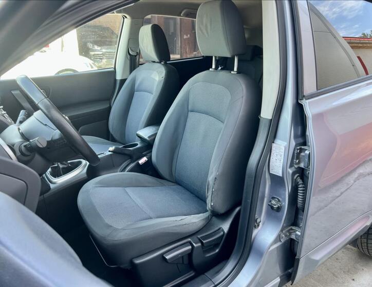 Nissan Qashqai 9