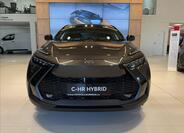 Toyota C-HR 2
