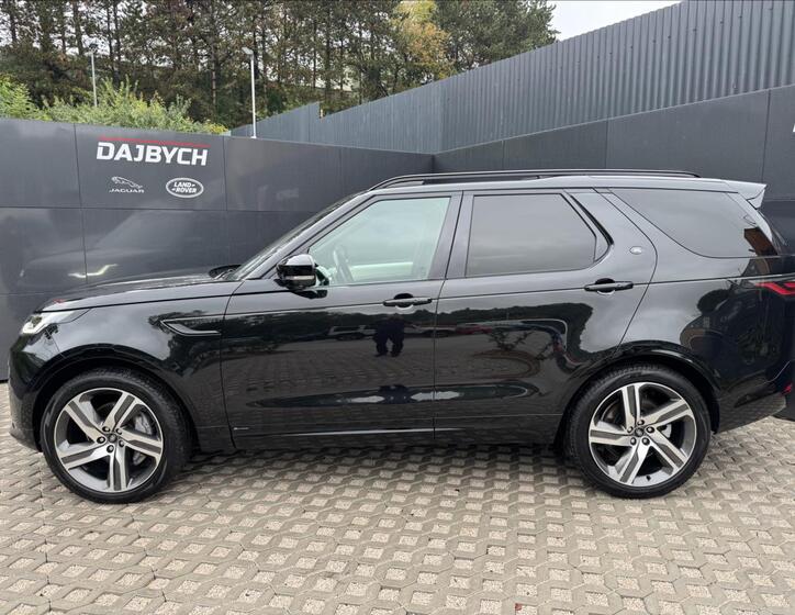 Land Rover Discovery 5