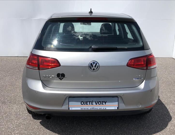 Volkswagen Golf 8