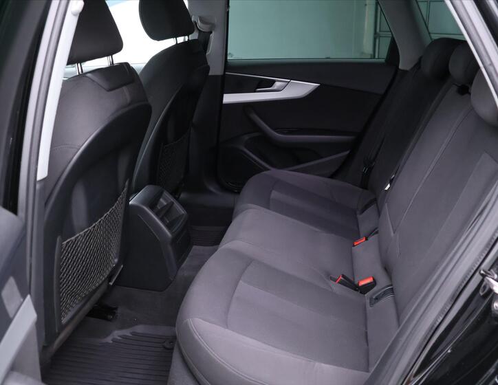 Audi A4 Allroad 17