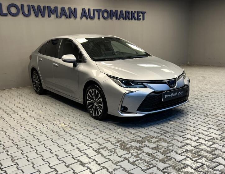 Toyota Corolla 13