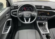 Audi Q3 7