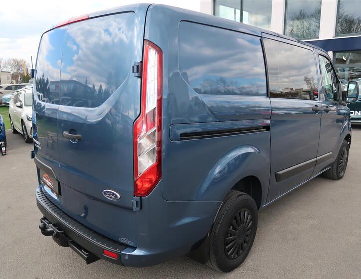 Ford Transit Custom 3