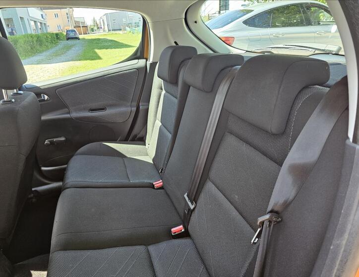 Peugeot 207 17
