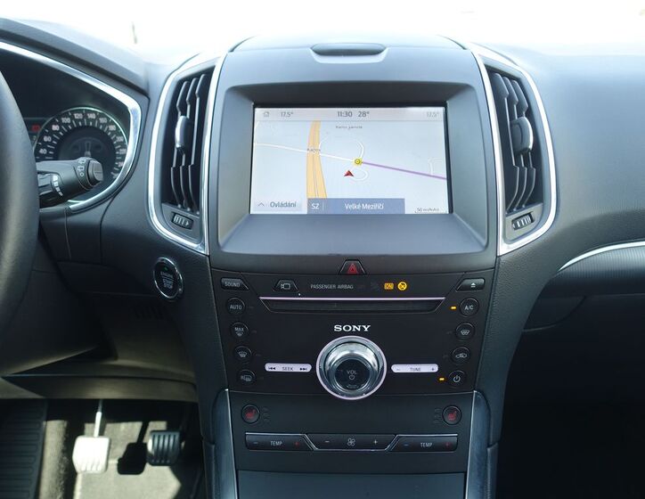 Ford S-MAX 14