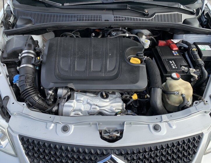 Suzuki SX4 24
