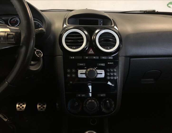 Opel Corsa 15