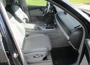 Audi Q7 15
