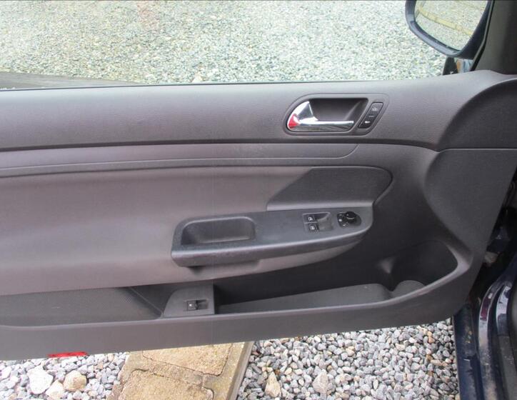 Volkswagen Golf 10