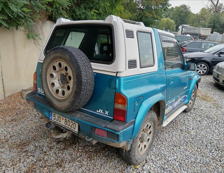 Suzuki Vitara 10