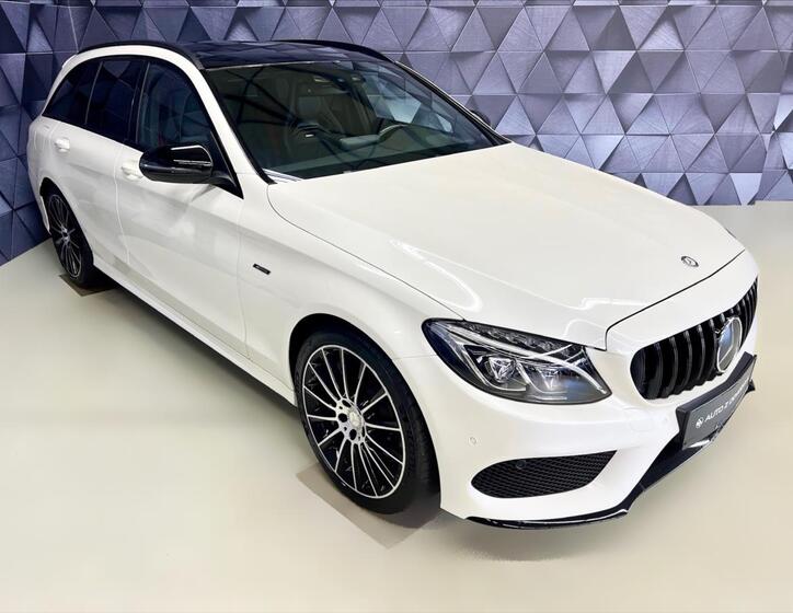 Mercedes-Benz Třídy C 4