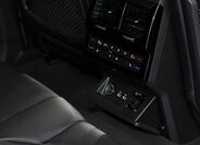 Volkswagen Touareg 25