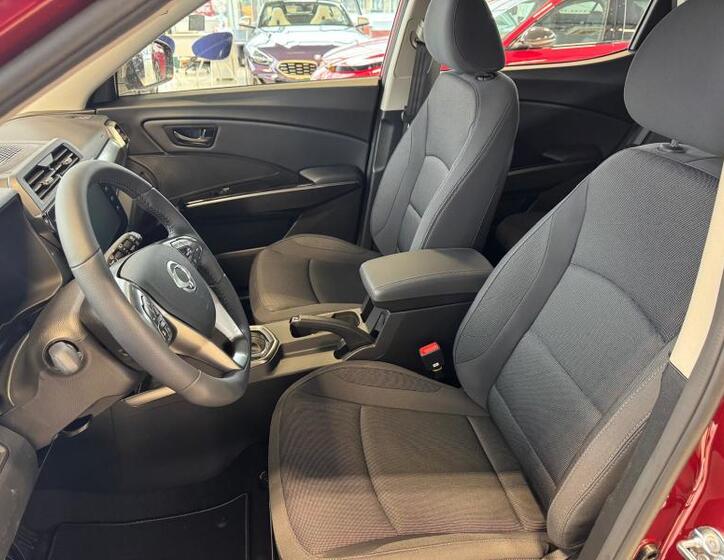 SsangYong Tivoli 9