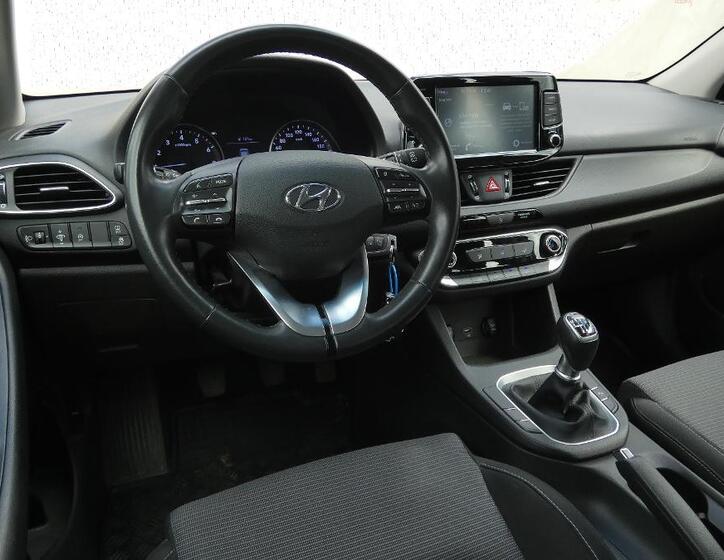 Hyundai i30 5