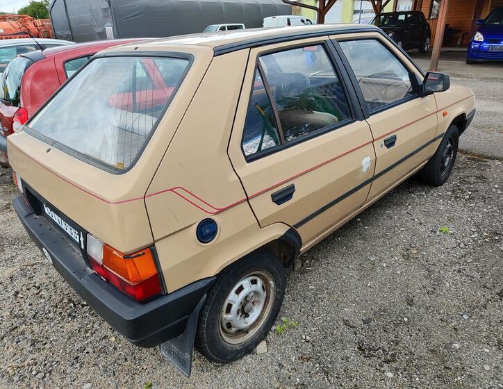 Škoda Favorit 3