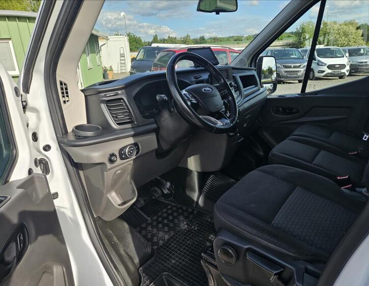 Ford Transit 6