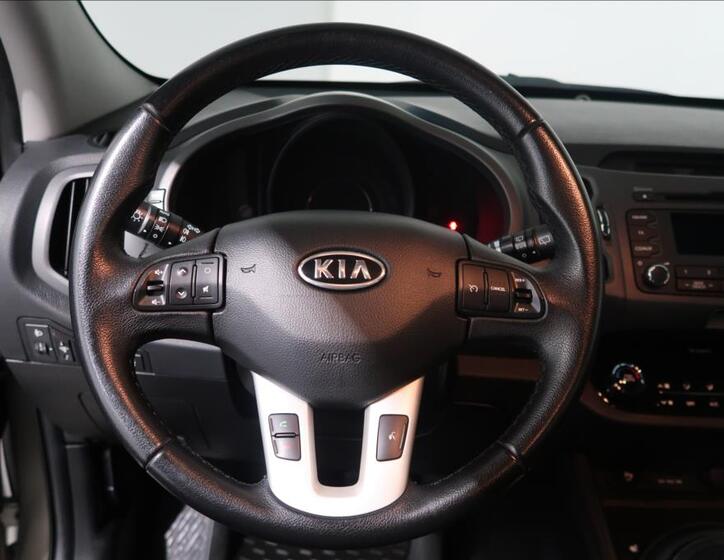 KIA Sportage 10
