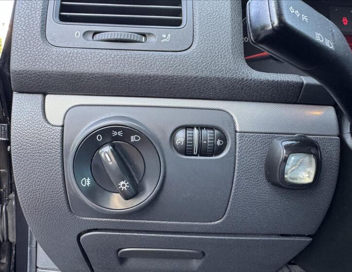 Volkswagen Golf 38