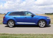 Audi SQ7 8