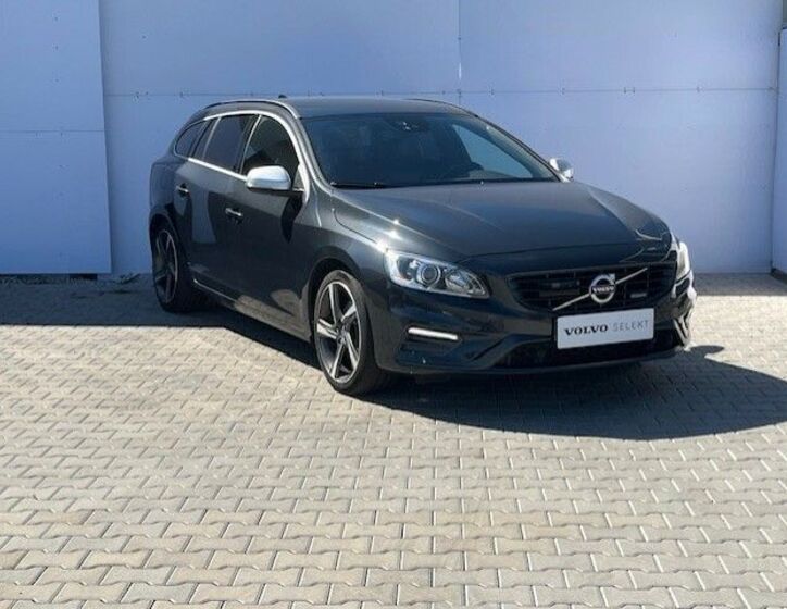 Volvo V60 8
