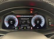 Audi Q8 25