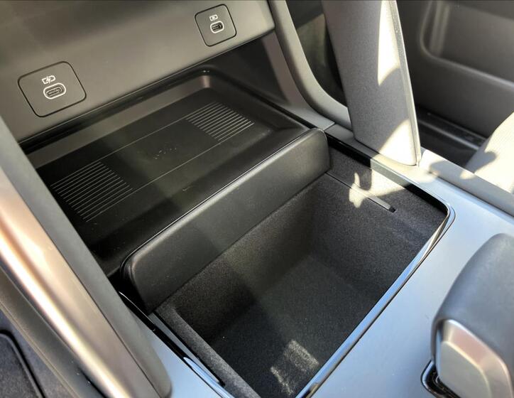Land Rover Discovery Sport 31