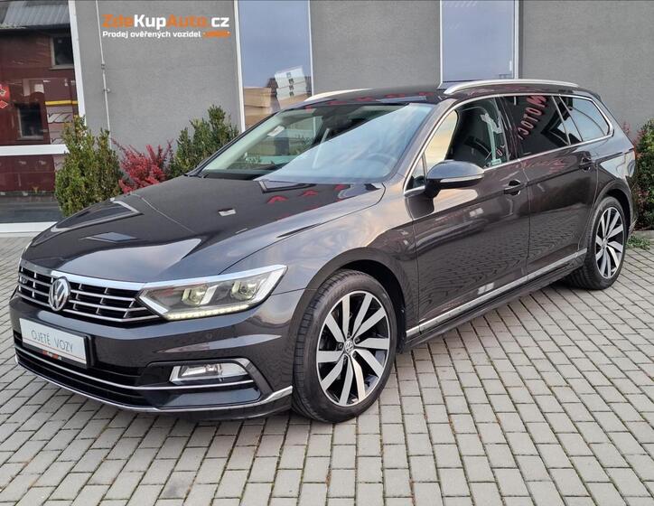 Volkswagen Passat 1